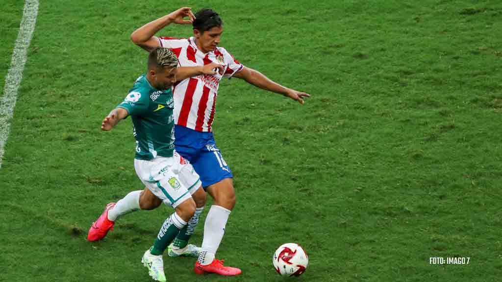 Chivas recupera a Ángel Zaldívar de cara al Clásico Nacional