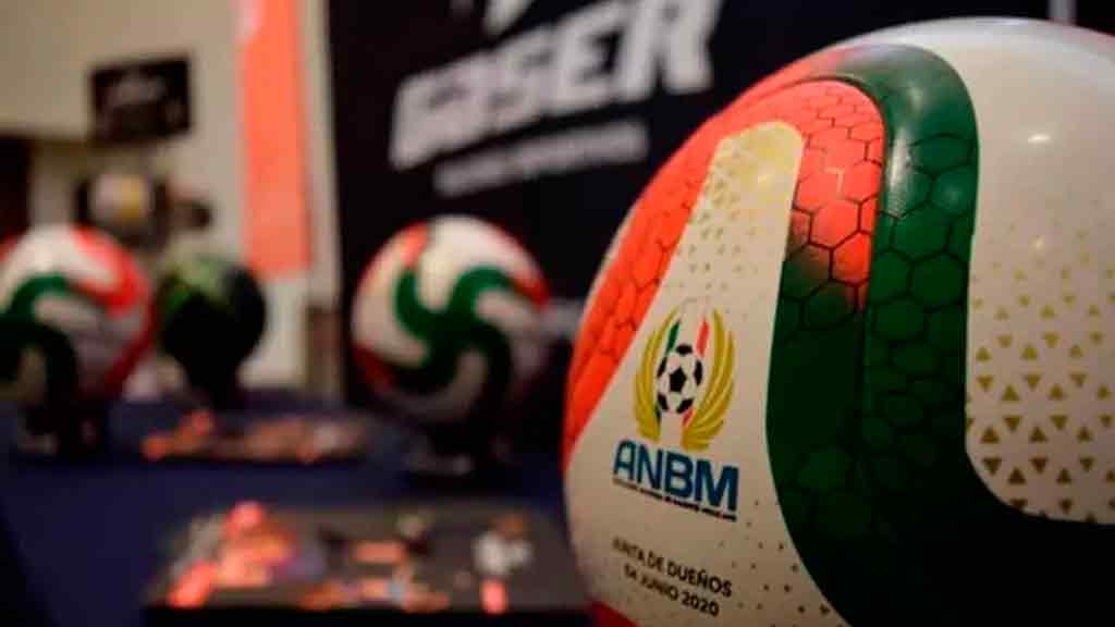 Empleados demandan a la Liga de Balompié Mexicano