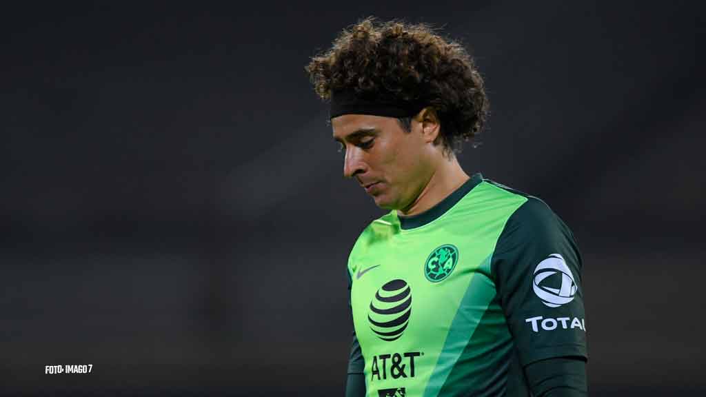 Guillermo Ochoa causa baja oficial de la Selección Mexicana