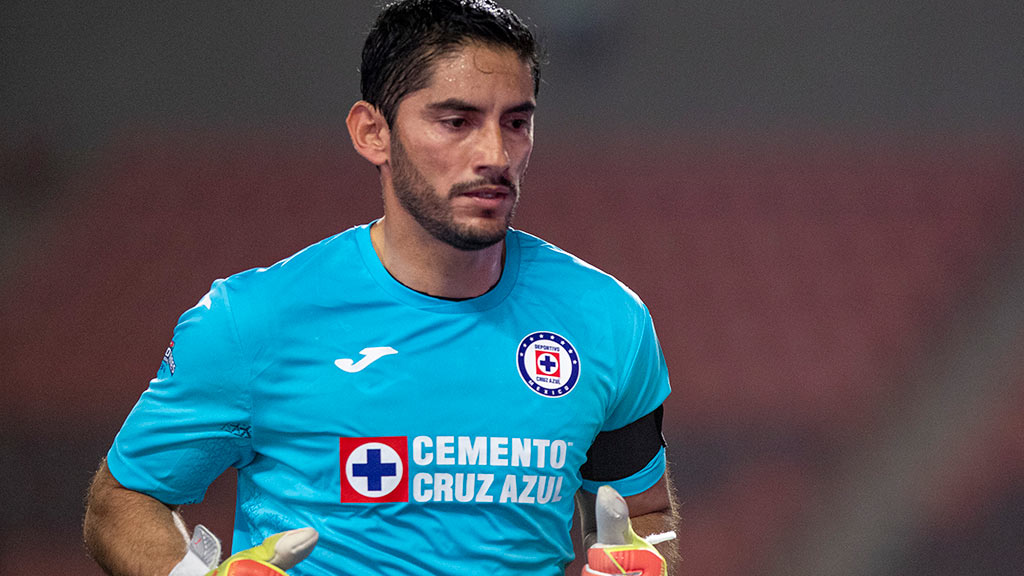 Jesús Corona: “No veo problema en saludar a un rival”