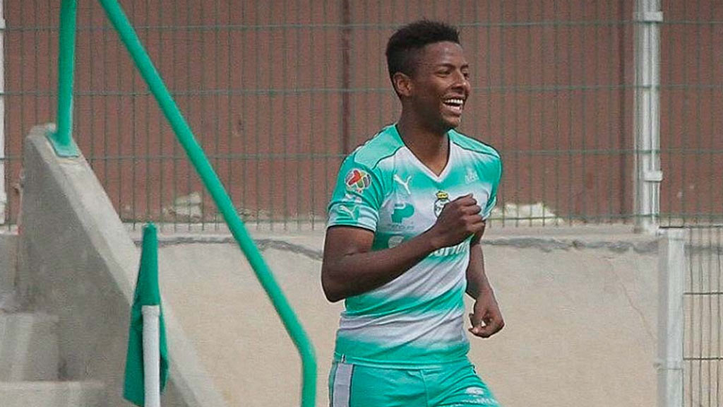 Santos Laguna, a la espera del caso Joao Maleck