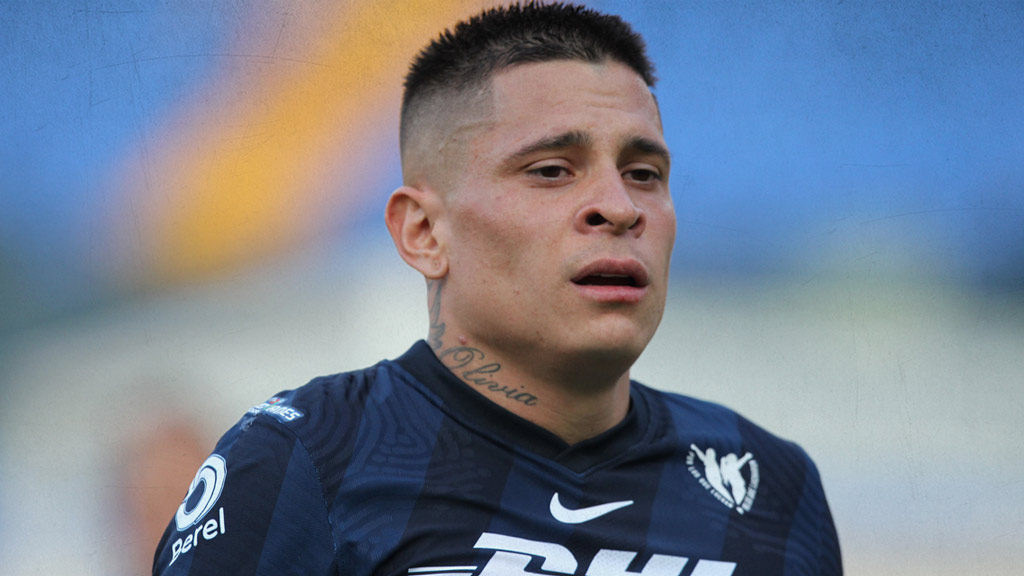 Juan Manuel Iturbe se queda en Pumas