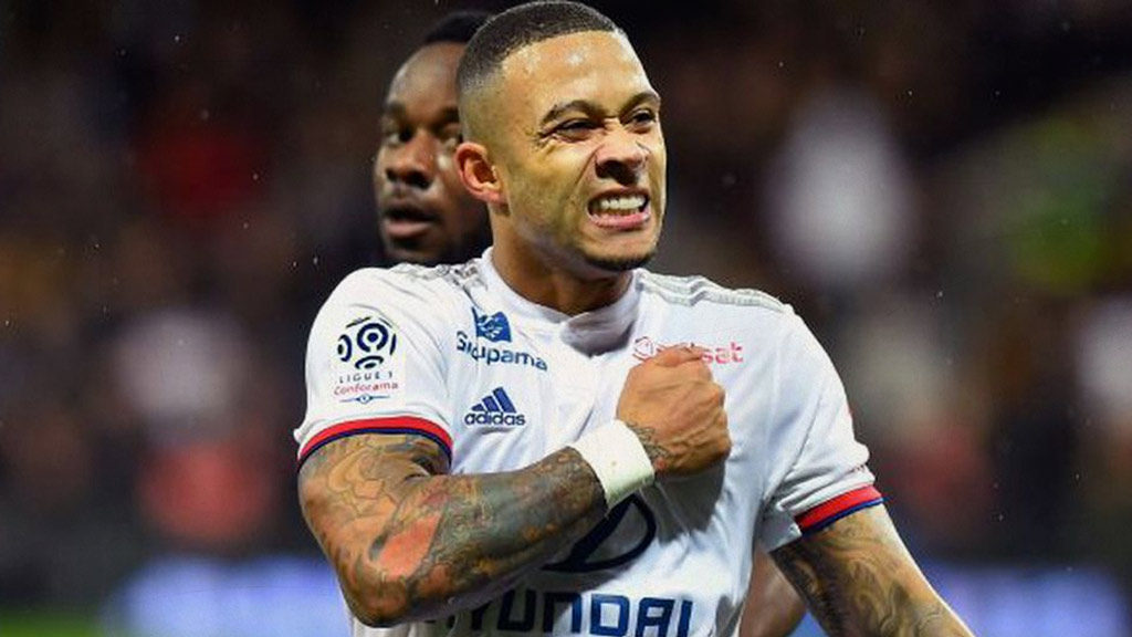 Memphis Depay sería del FC Barcelona por 25 millones