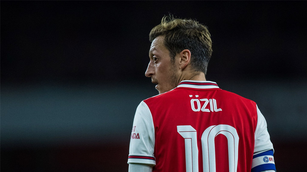 Mesut Özil, sin minutos esta temporada.