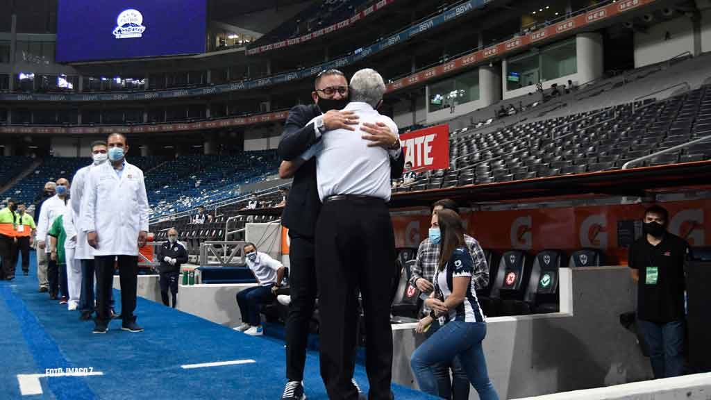 Mohamed, el técnico de Rayados con más derrotas en el Clásico regio