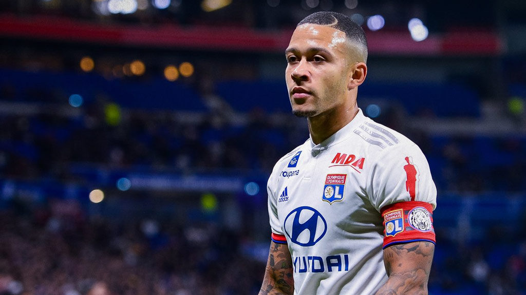 Lyon ofrece 'irrechazable' renovación a Memphis Depay