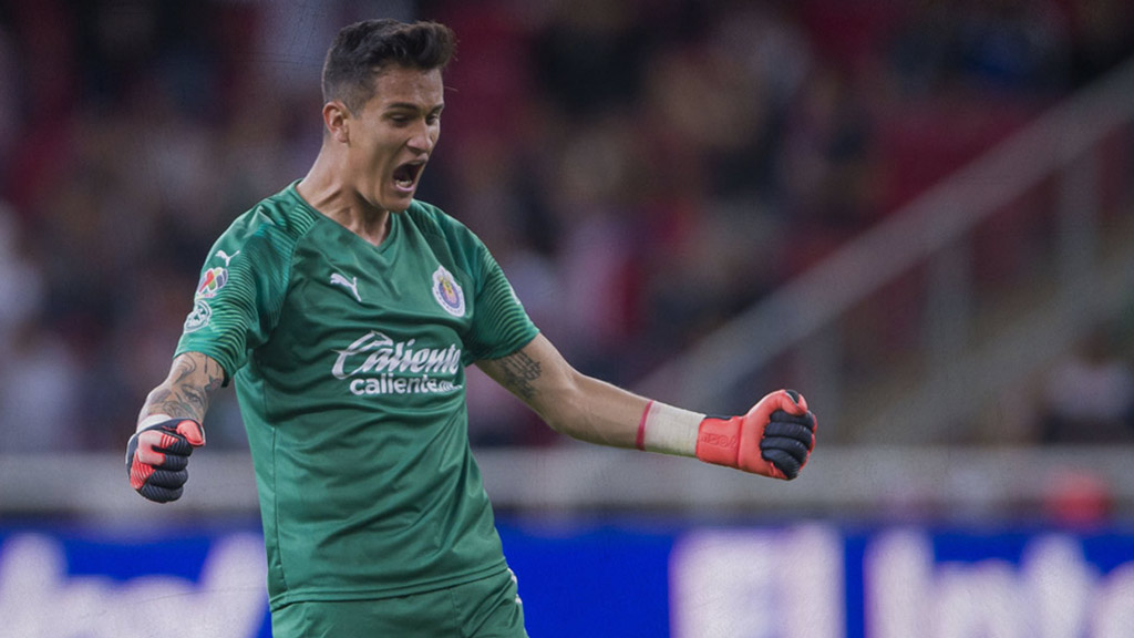 Raúl Gudiño sería titular ante el Necaxa