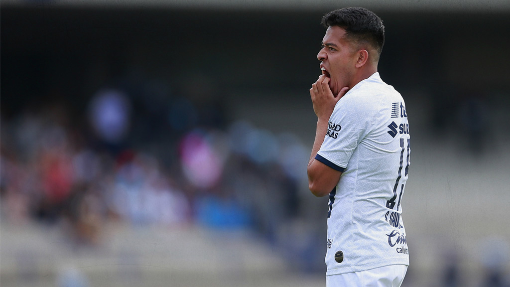 Sebastián Saucedo, seguirá sin actividad en Pumas