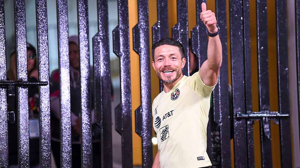 aficionados-de-america-organizan-marcha-contra-preparador-fisico-del-club