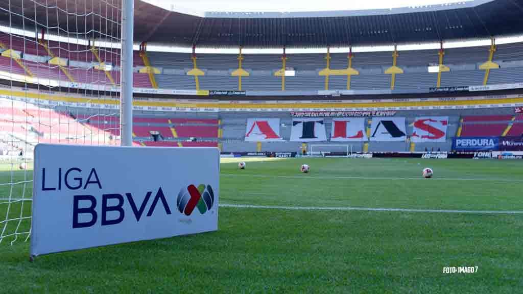 Atlas y Chivas esperarían hasta Liguilla para abrir estadios