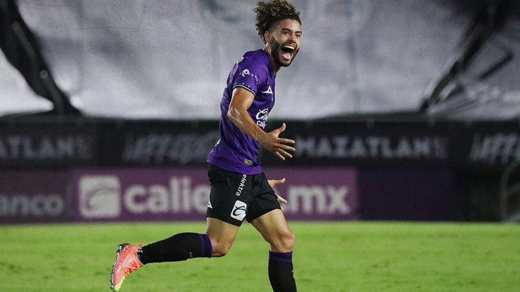 cesar-huerta-y-dos-mas-regresarian-a-chivas