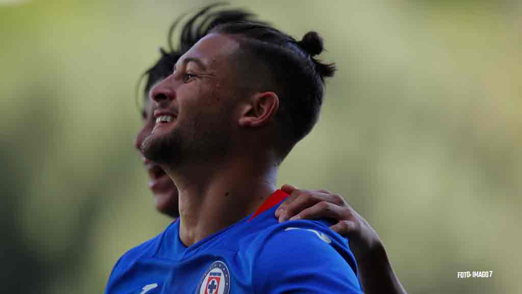 Daniel López, goleador Sub-20, entrenó con primer equipo de Cruz Azul
