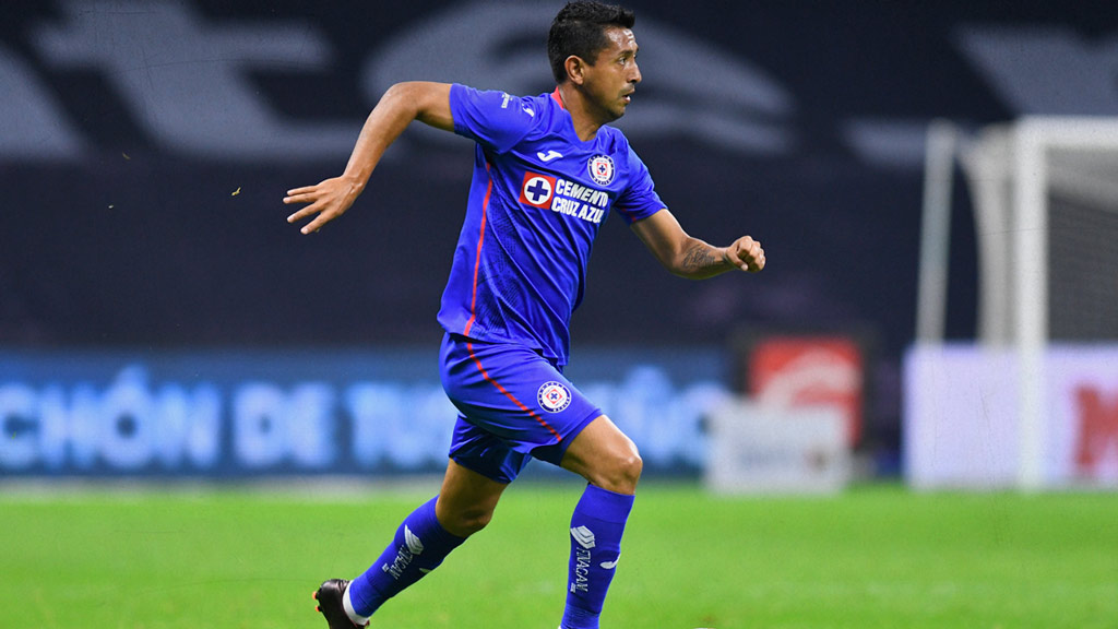 Elías Hernández estaría fuera de Cruz Azul