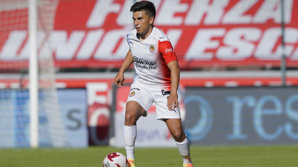 Chivas ofrece mejor salario a Fernando Beltrán