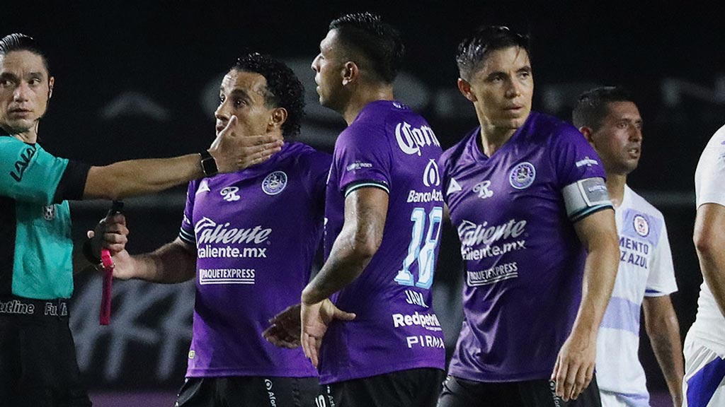 Colo Colo quiere a dos jugadores de Mazatlán
