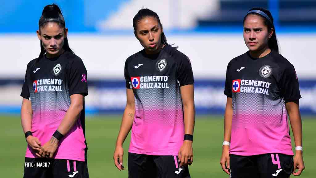 Nueva polémica con el uniforme de Cruz Azul femenil