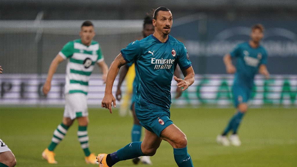 Zlatan Ibrahimovic sigue dando positivo por Coronavirus