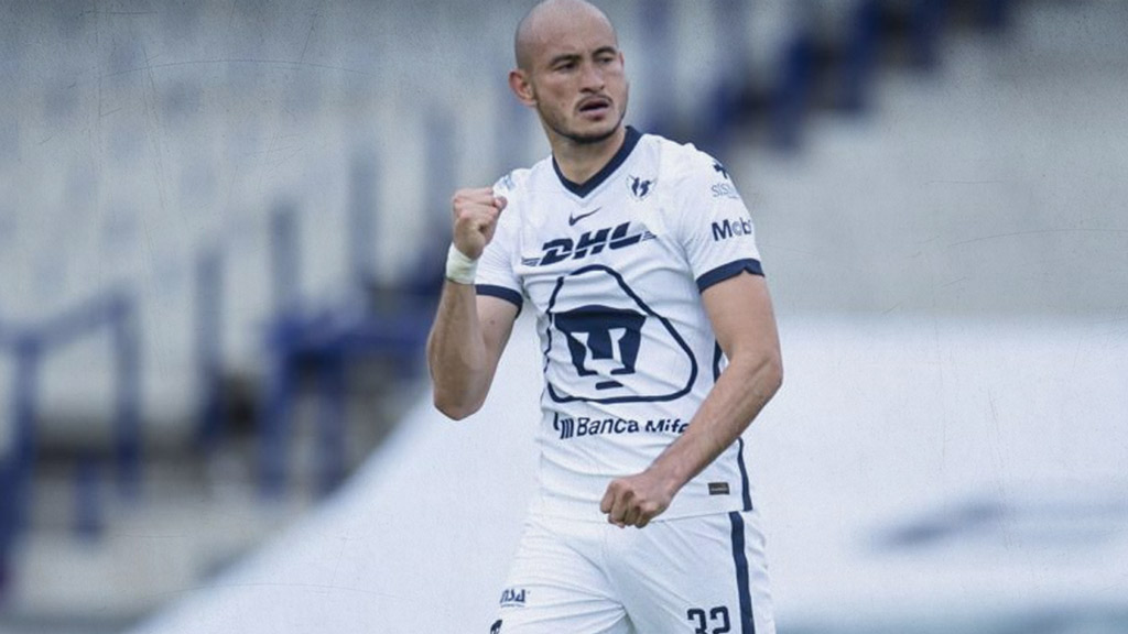 Pumas aceptaría un jugador más dinero por Carlos González