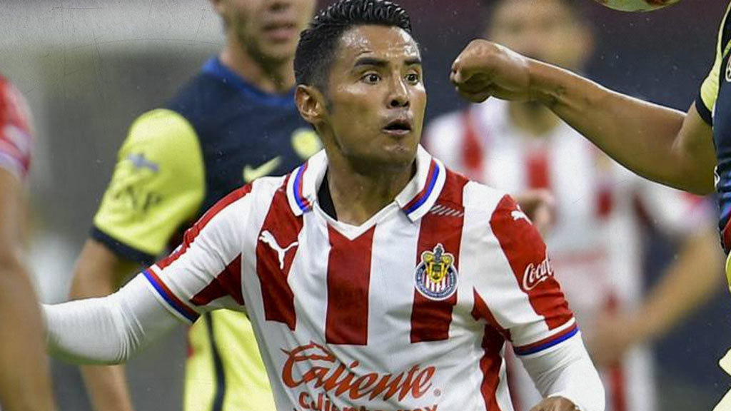 Los millones que pierde Chivas con jugadores separados