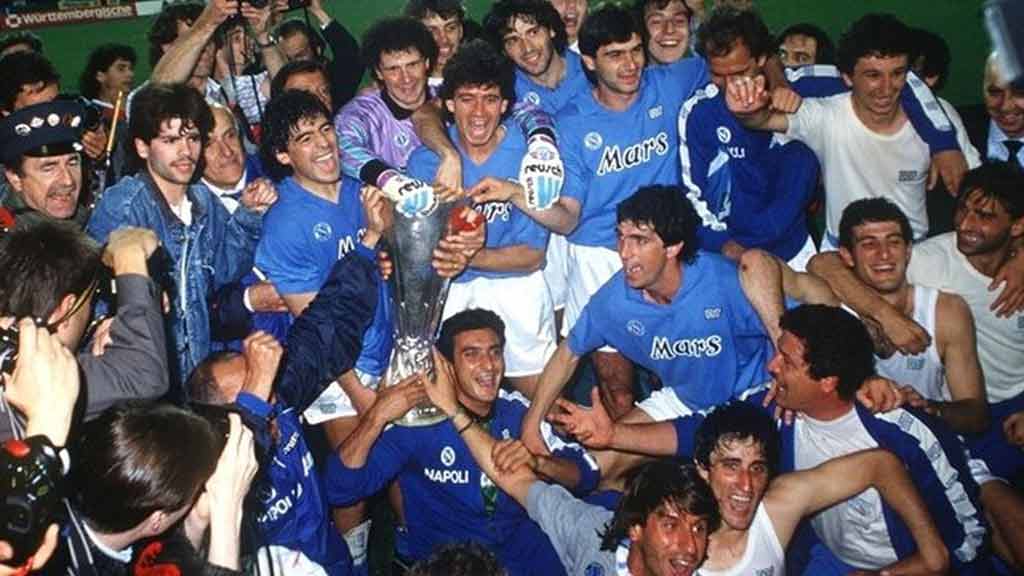 Maradona Napoli Copa UEFA