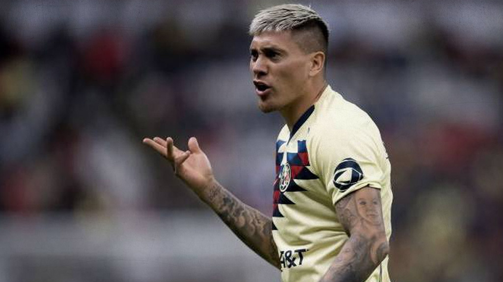 América analiza rescindir contrato de Nico Castillo