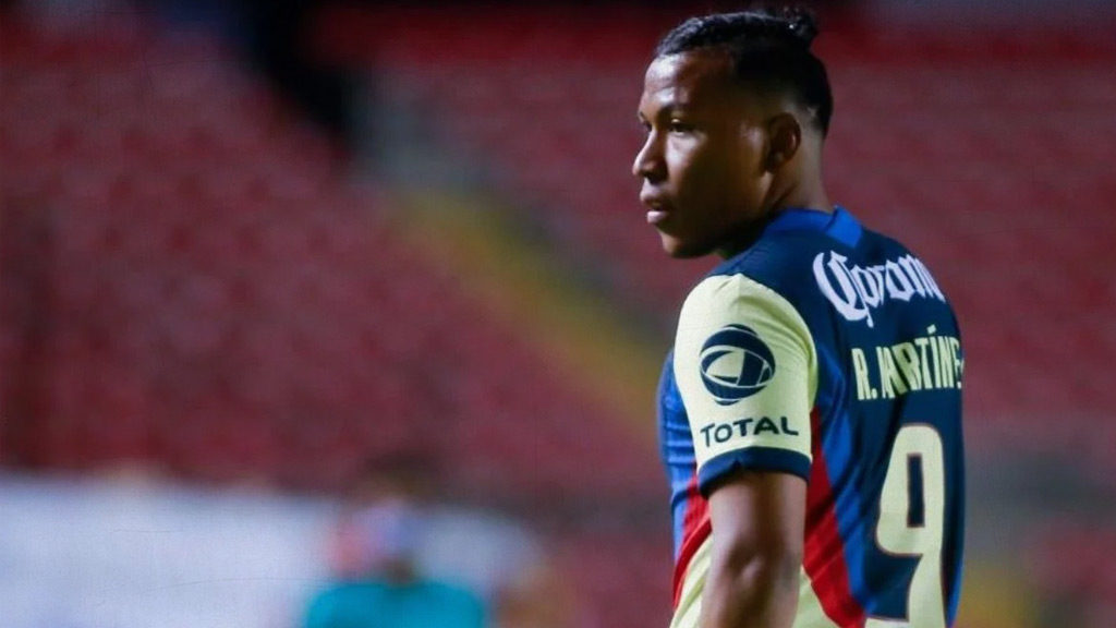 Roger Martínez; contrato y cuánto dinero pide América