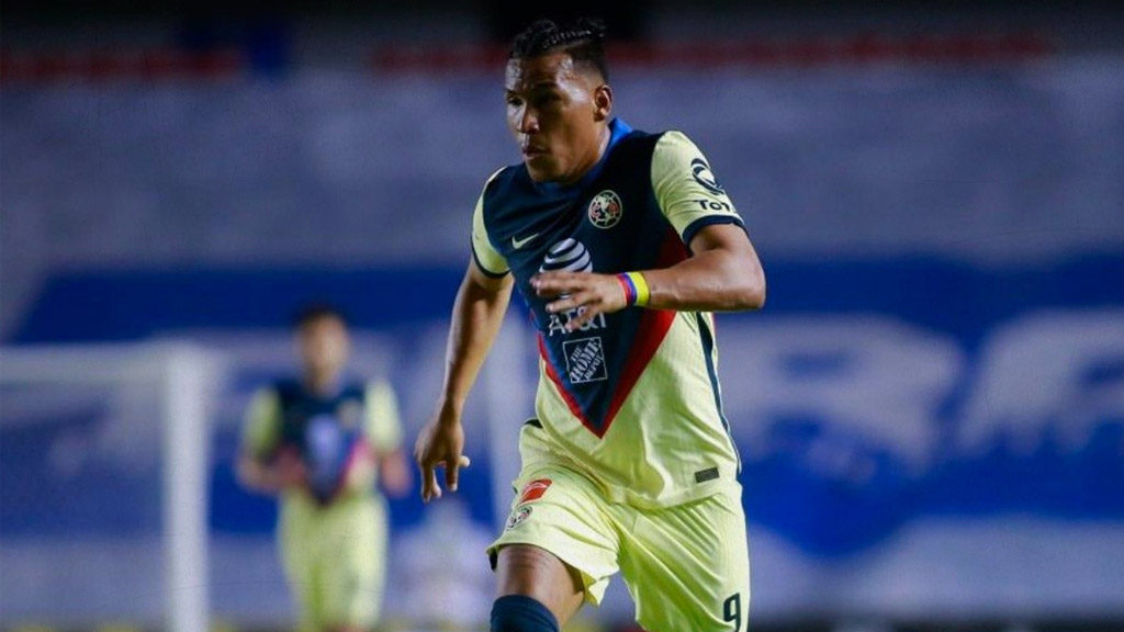 América registró a Roger Martínez; Nicolás Castillo quedó fuera