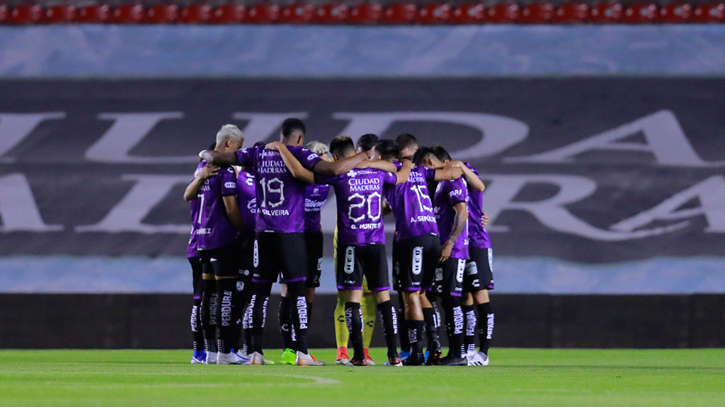 se-esperan-mas-de-15-bajas-en-los-gallos-del-queretaro