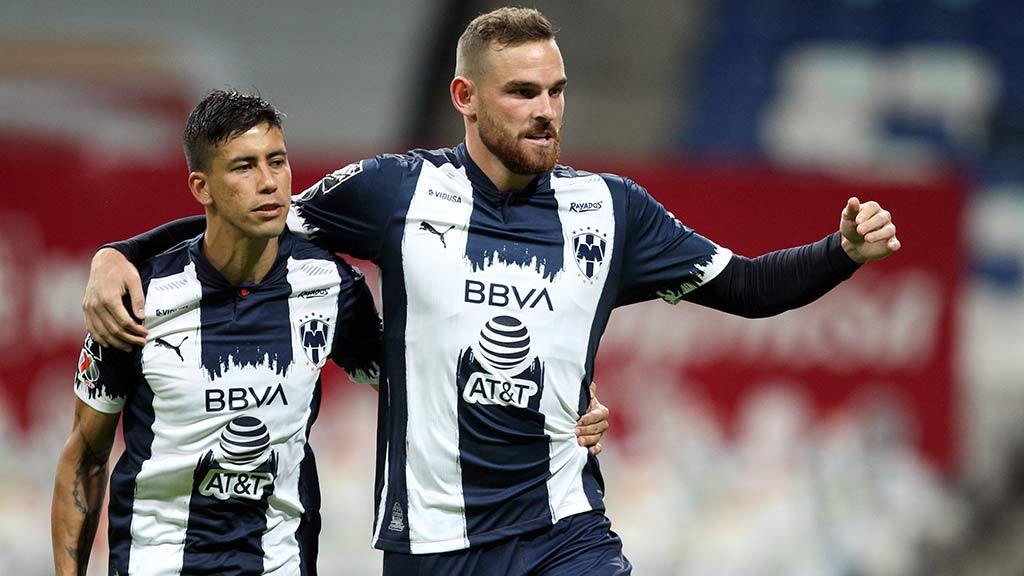 segundo-penal-para-rayados-y-gol-de-vincent-janssen