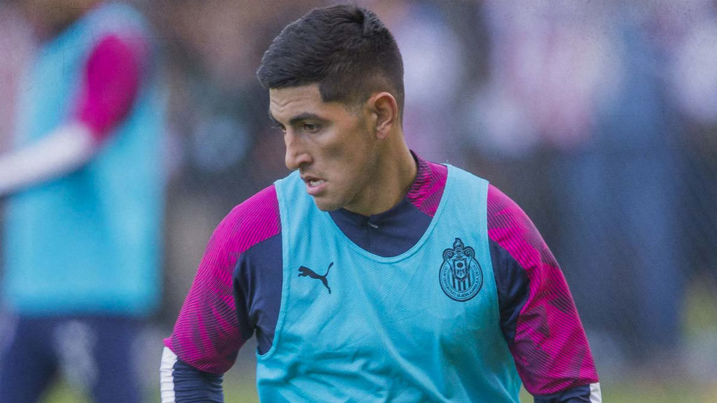 Pocho Guzmán sigue rondando Chivas
