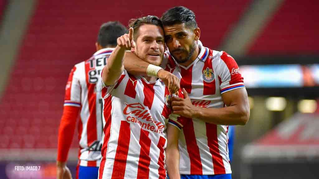 Video: El gol de Angulo que adelantó a Chivas ante Necaxa