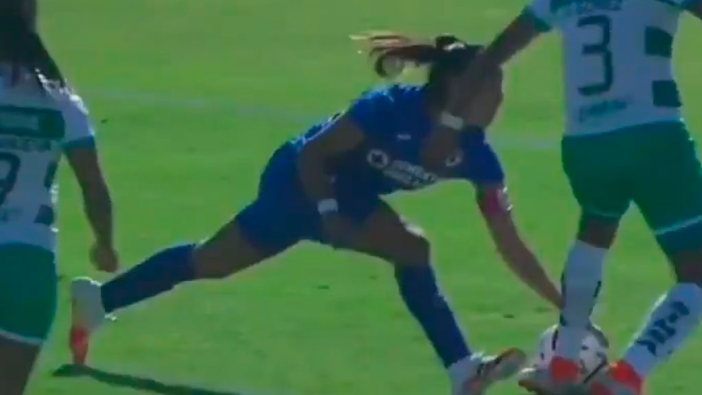 Video: La 'muertinha' de Huiqui reaparece en la Liga MX Femenil