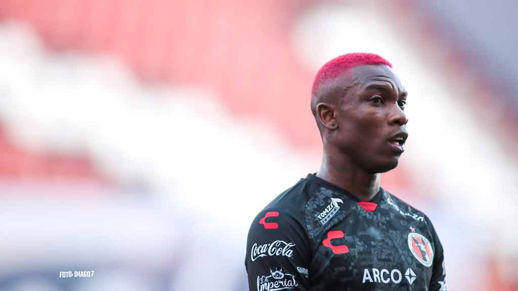 america-ya-pregunto-por-fabian-castillo-de-xolos