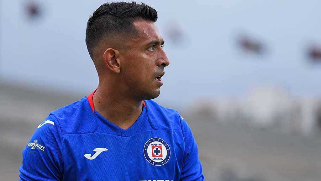 Cruz Azul habría adquirido jugadores a sobreprecio