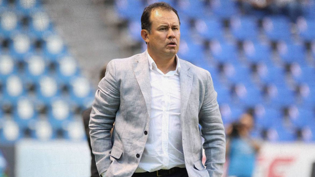 El Plan B y C para DT de Cruz Azul