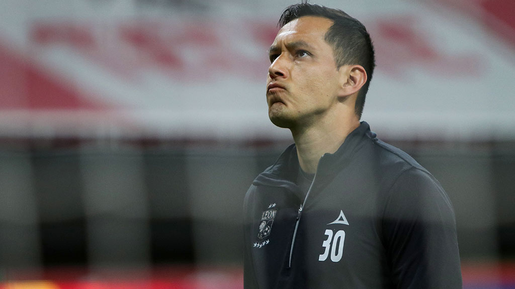 León respalda a Rodolfo Cota tras las acusaciones por un supuesto amaño
