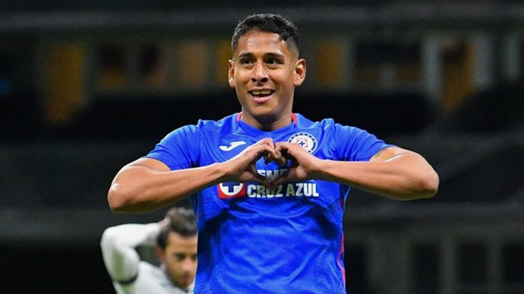 Cruz Azul pone cláusula millonaria a Luis Romo