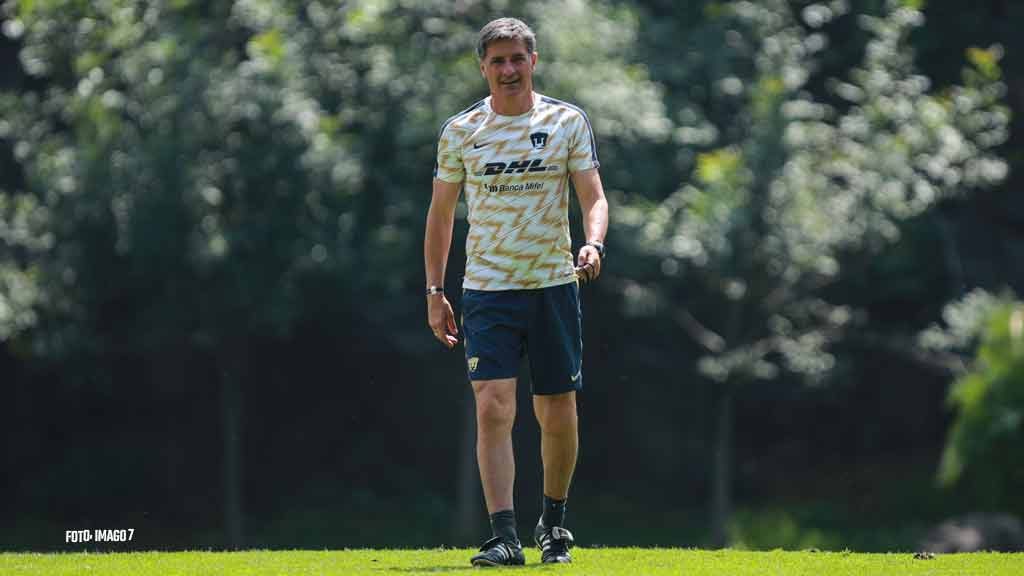 Míchel González suena como otra opción de Rayados