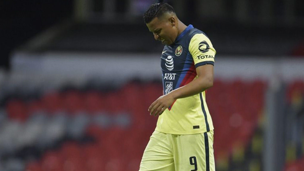 ¿América puede rescindir contrato de Roger Martínez?