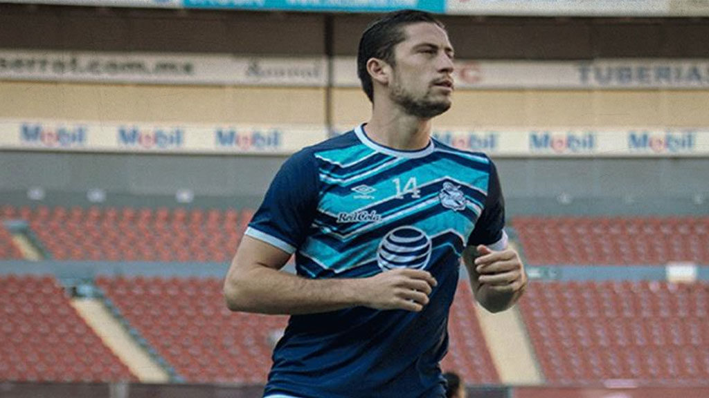 Pumas, interesado en Santiago Ormeño; no sale de Puebla