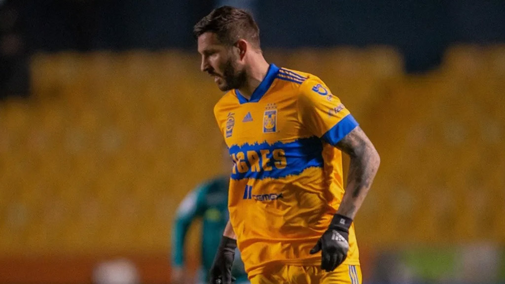 Algoz no Mundial de Clubes de 2020, Gignac faz golaço no México e