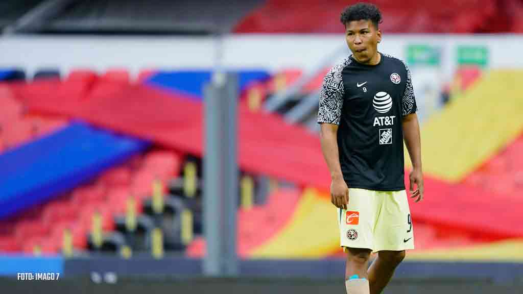 Bologna contactó a América para preguntar por Roger Martínez