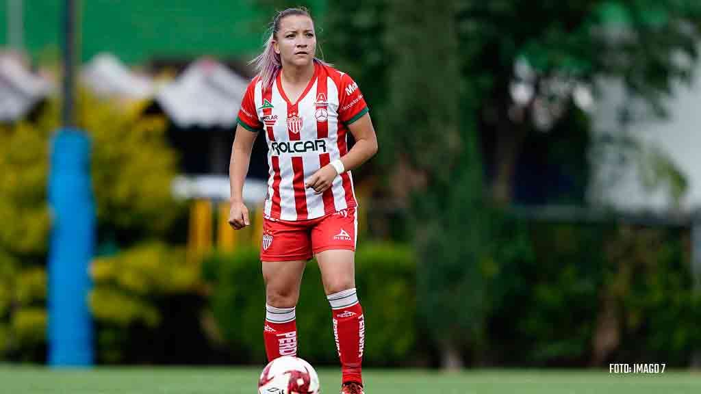 Brianda Escobedo, seguridad en la zaga de las Centellas del Necaxa