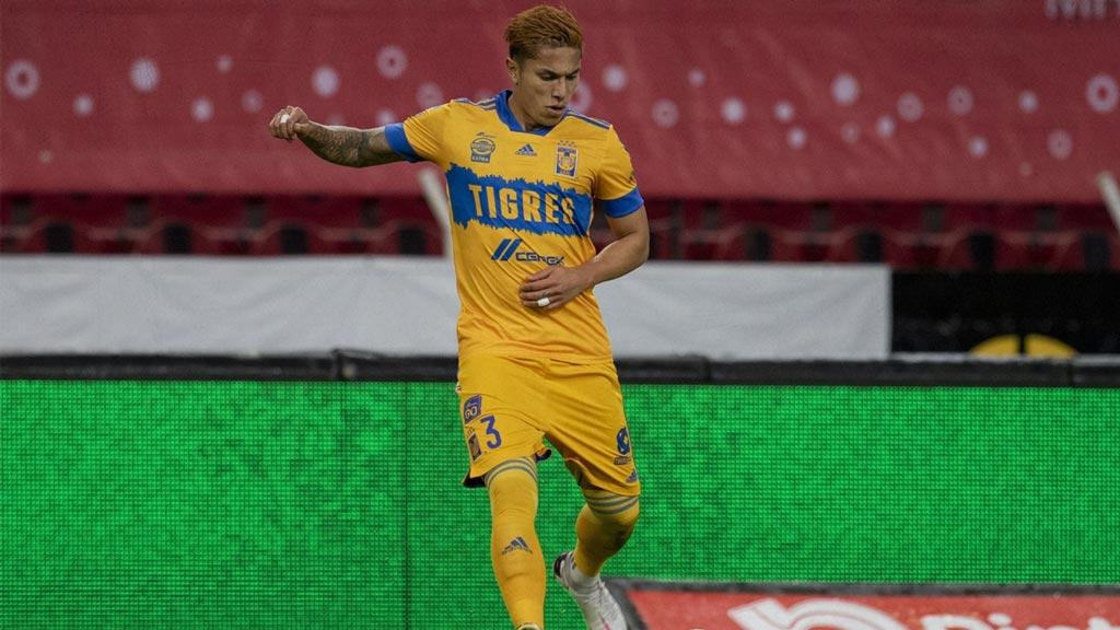 carlos-salcedo-se-habria-ido-de-fiesta