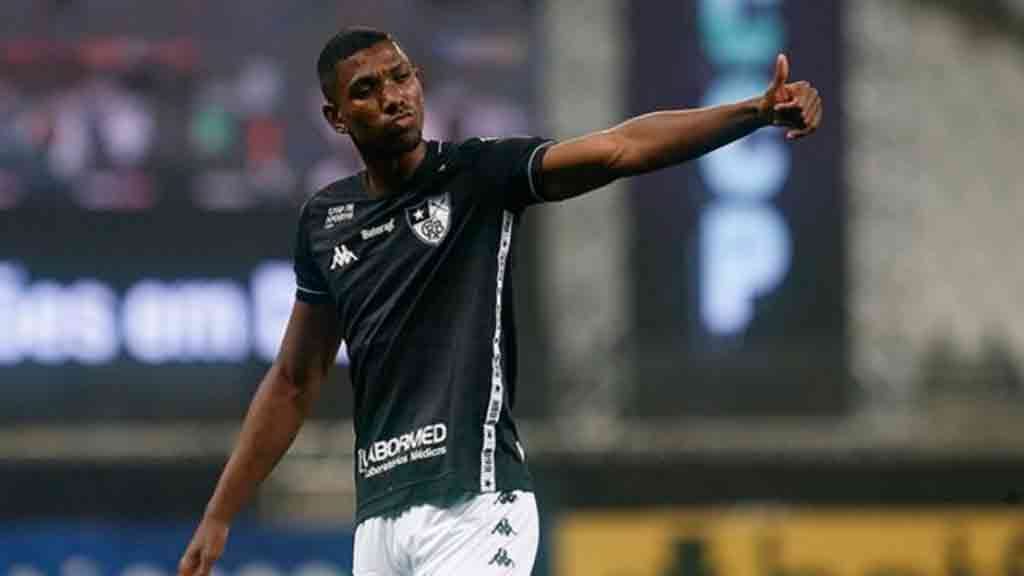 Cruz Azul habría llegado a un acuerdo por Kanu con Botafogo