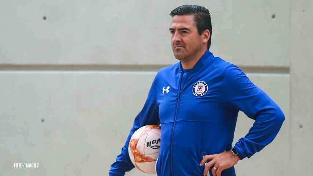 Cruz Azul: Joaquín Moreno quedaría fuera del cuerpo técnico