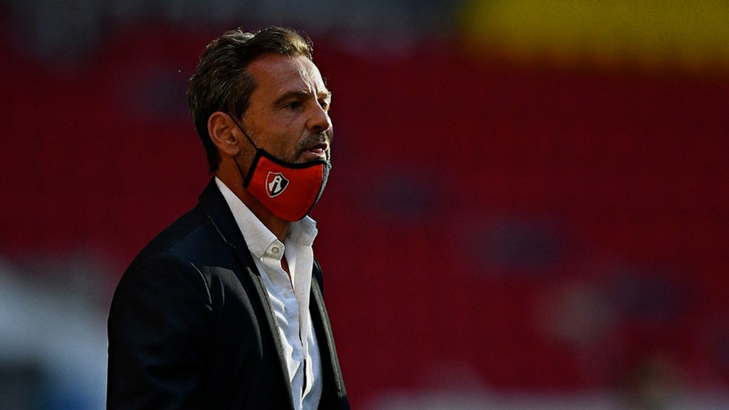 Diego Cocca tiene plazo en Atlas