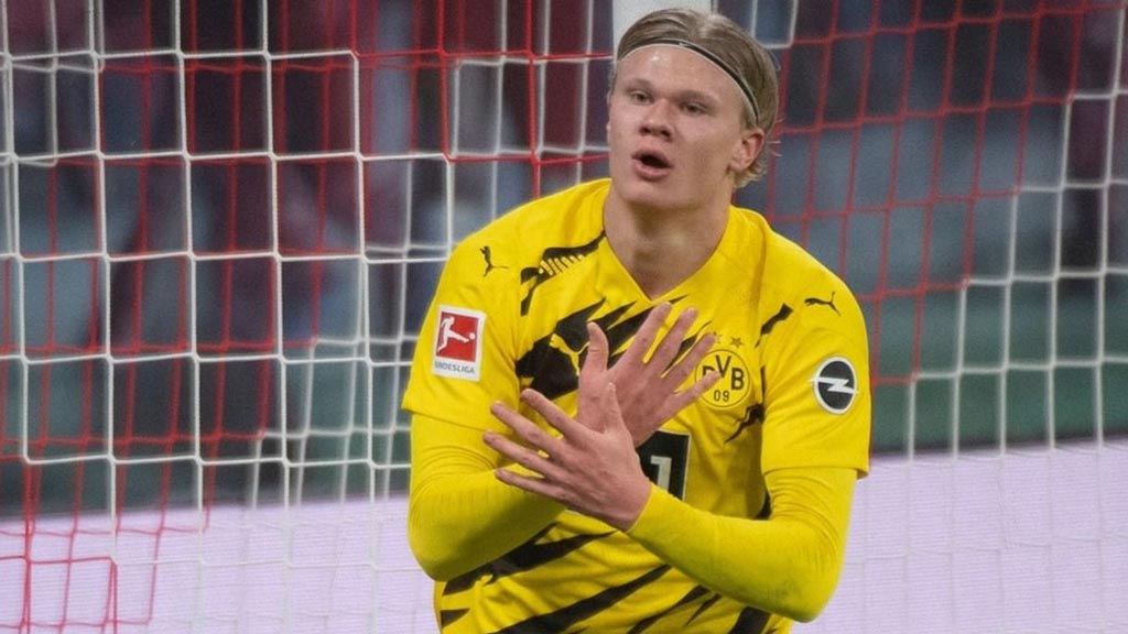 Manchester United habría puesto 130 millones por Erling Haaland