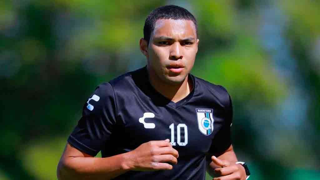 Jefferson Montero se lesiona en su debut con Gallos Blancos