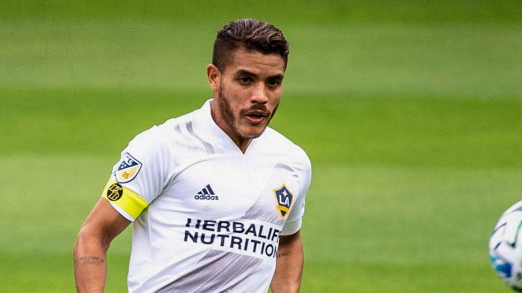 América reactiva interés por Jonathan Dos Santos